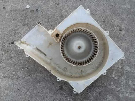 Мотор печки Nissan Sunny FNB15 QG15DE - миниатюра 2