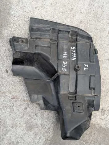 Подкрылок Suzuki Wagon R MH34S R06A Лев. Задн. - изображение 1