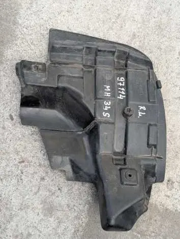 Подкрылок Suzuki Wagon R MH34S R06A Лев. Задн.