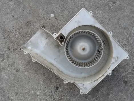 Мотор печки Nissan Bluebird Sylphy QG10 QG18DE - миниатюра 2