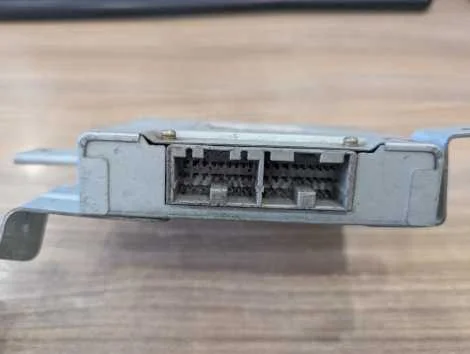 Блок управления акпп Nissan Wingroad WHNY11 QG18DE - миниатюра 3