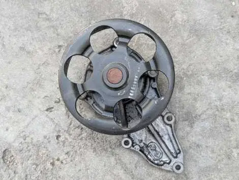 Помпа Honda Stepwgn RF3 K20A