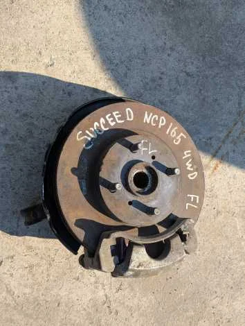 Ступица Toyota Succeed NCP165V 1NZ-FE Лев. Перед. - изображение 1