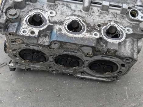 Головка блока цилиндров Mitsubishi i HA1W 3B20 - миниатюра 2