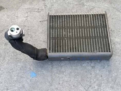Испаритель кондиционера Toyota Aristo JZS160 2JZ-GE - изображение 1