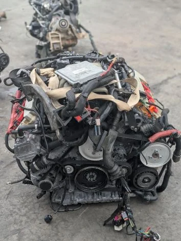 Двигатель Audi A6 4F2 BDW - изображение 1