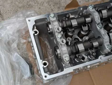 Головка блока цилиндров Mitsubishi Pajero V78W 4M41 - миниатюра 3