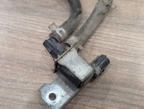 Вакуумный клапан Suzuki Swift ZC31S M16A - изображение 1