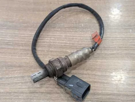 Лямбда-зонд Toyota Belta NCP96 2NZ-FE - изображение 1