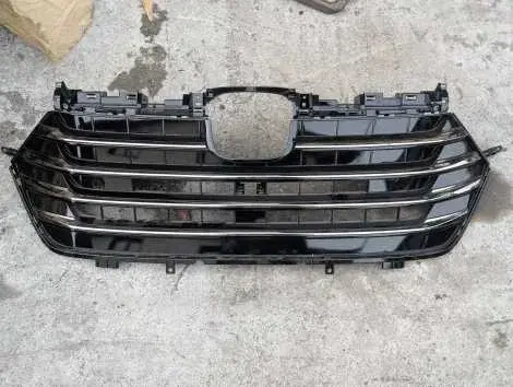 Решетка радиатора Honda Odyssey RC1 K24W