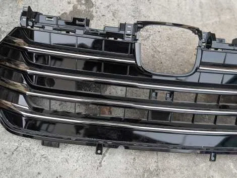 Решетка радиатора Honda Odyssey RC1 K24W - миниатюра 3