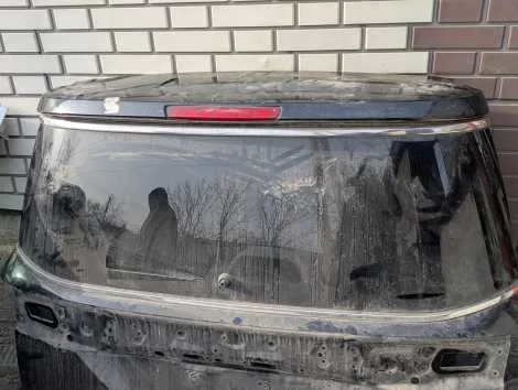 Стекло двери 5-й Nissan Elgrand TE52 QR25DE Задн. - изображение 1