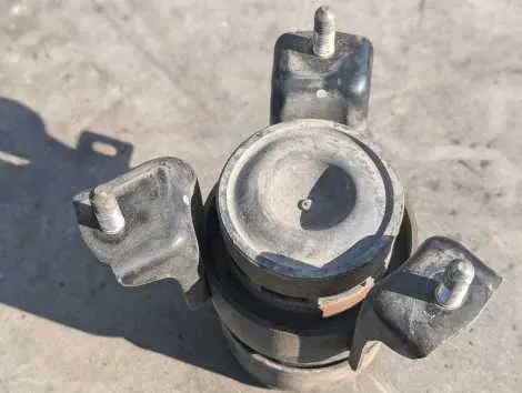Подушка двигателя Toyota Camry ACV40 2AZ-FE Перед.