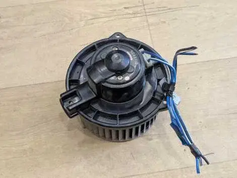 Мотор печки Mazda MPV LW3W L3