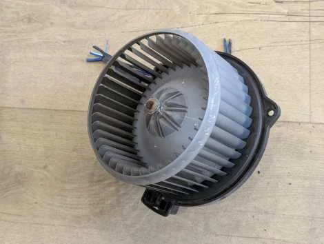 Мотор печки Mazda MPV LW3W L3 - миниатюра 4