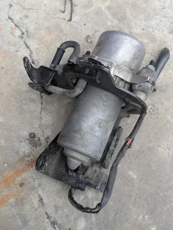 Вакуумник Volvo Xc60 DZ44 B4204T6 - миниатюра 2