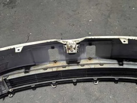 Бампер Toyota Corolla ZRE181 1ZR-FE Перед. - миниатюра 10