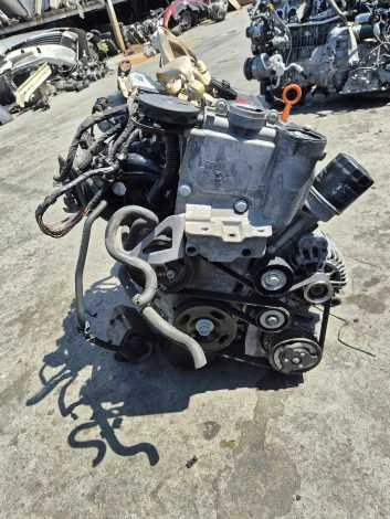 Двигатель Volkswagen Jetta 162 CFNA, CLRA - миниатюра 4