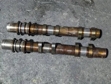Распредвал Subaru Forester SH5 EJ204 Лев.