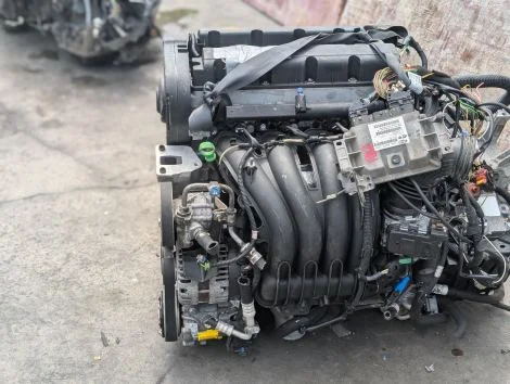 Двигатель Peugeot 607 9D EW12J4 - миниатюра 3
