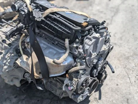 Двигатель Nissan X-Trail NT31 MR20DE - миниатюра 2