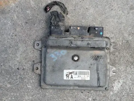 Блок efi Nissan Qashqai J10 MR20DE