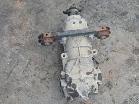 Редуктор Nissan Serena CNC25 MR20DE Задн.