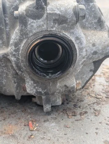 Редуктор Nissan Serena CNC25 MR20DE Задн. - миниатюра 2