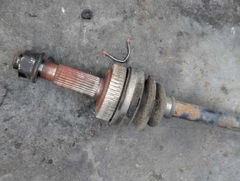 Привод Nissan Serena CNC25 MR20DE Прав. Задн. - миниатюра 2