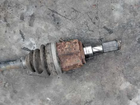 Привод Nissan Serena CNC25 MR20DE Прав. Задн. - миниатюра 3