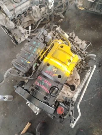 Двигатель Peugeot 206 2A/C TU5JP4 - изображение 1