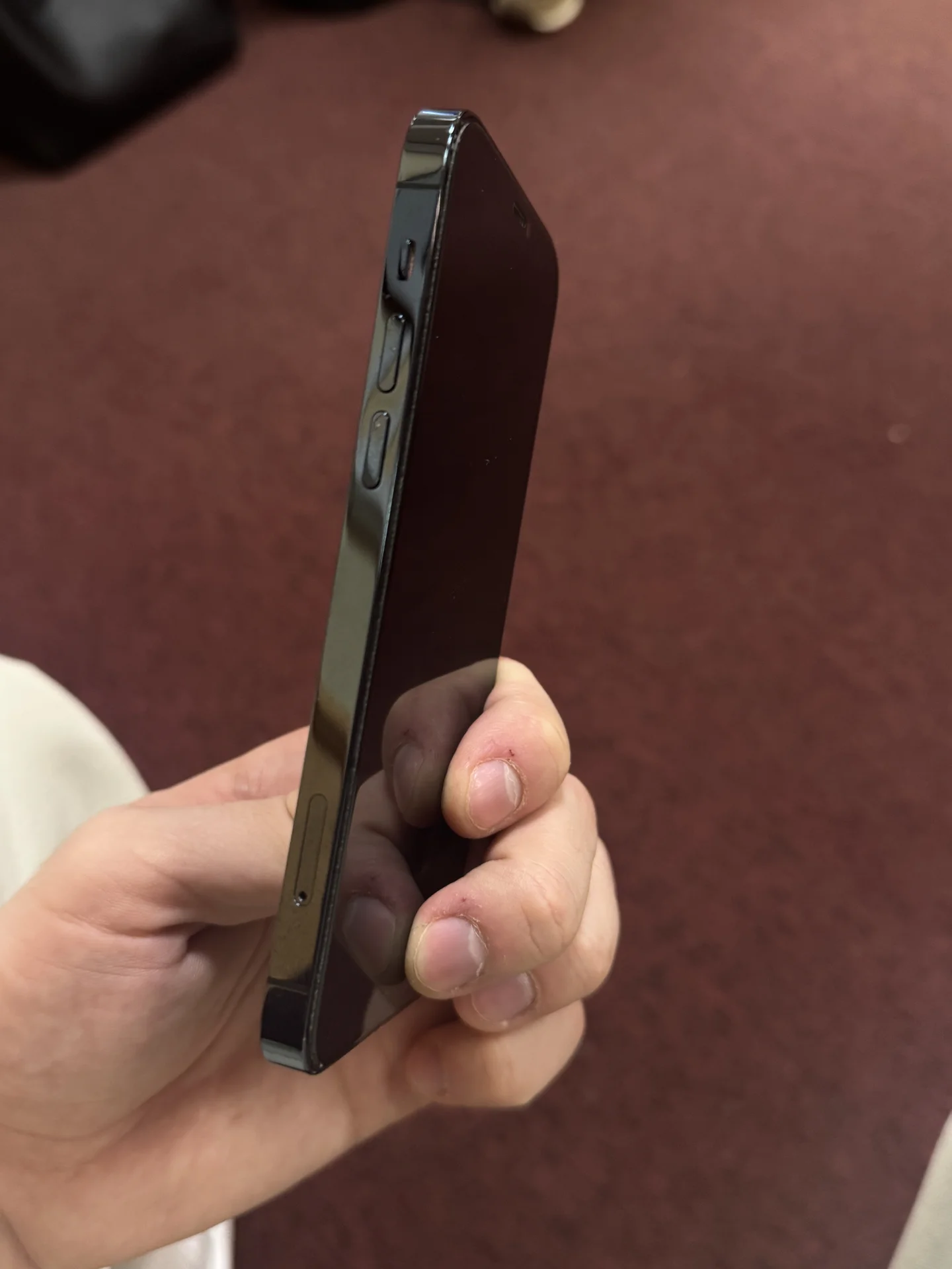 iPhone 12 Pro - миниатюра 3