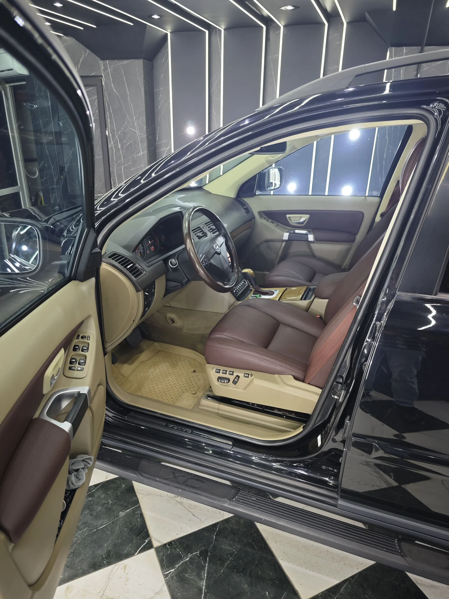 Volvo XC 90, объем 3.2 - миниатюра 17