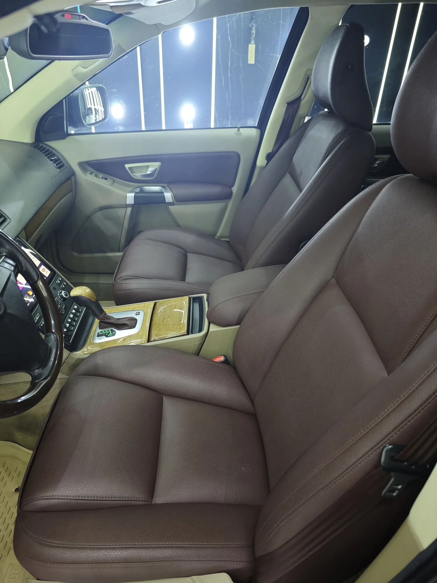 Volvo XC 90, объем 3.2 - миниатюра 18