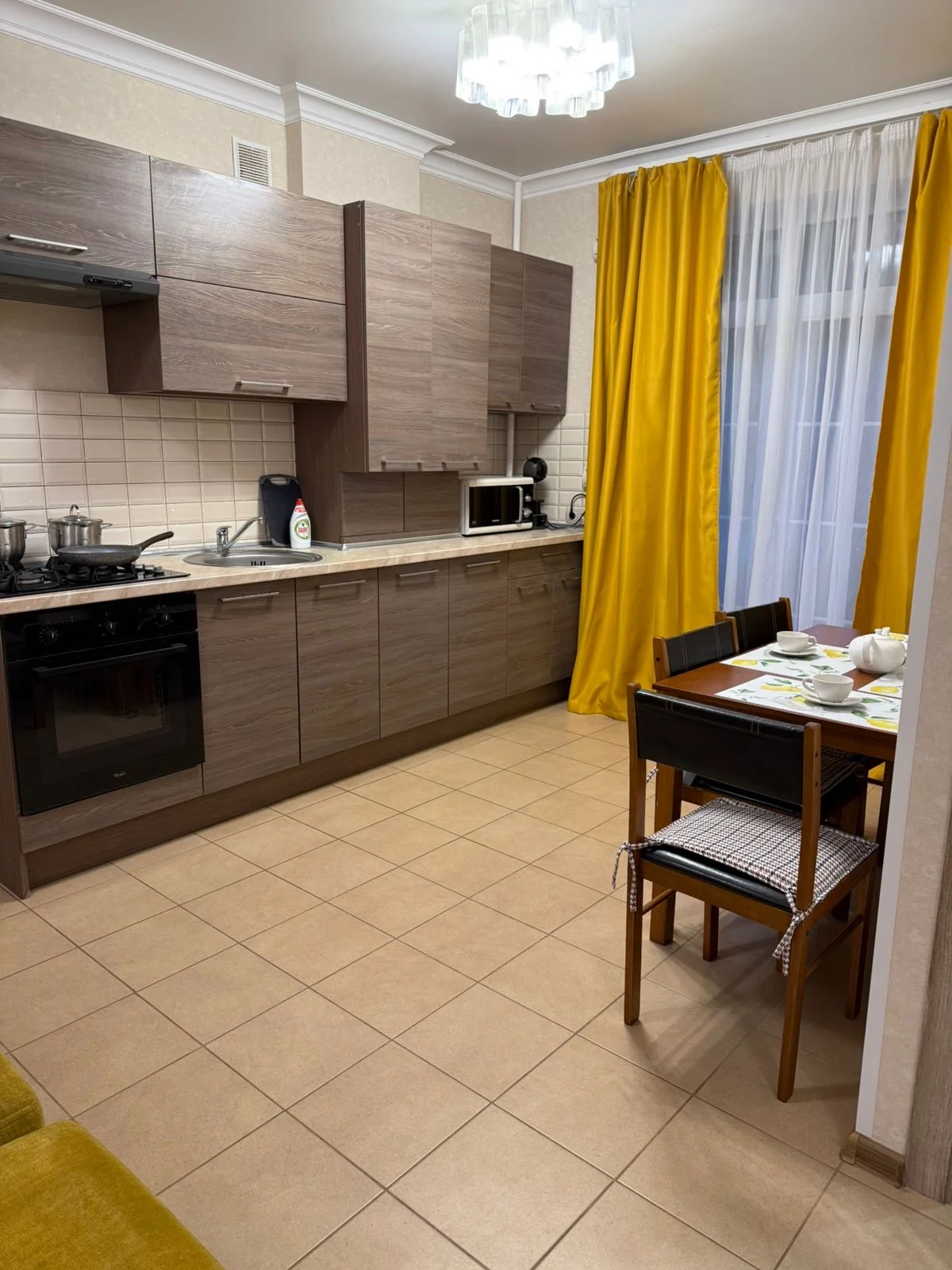 квартира-студия 38 кв.м - миниатюра 4