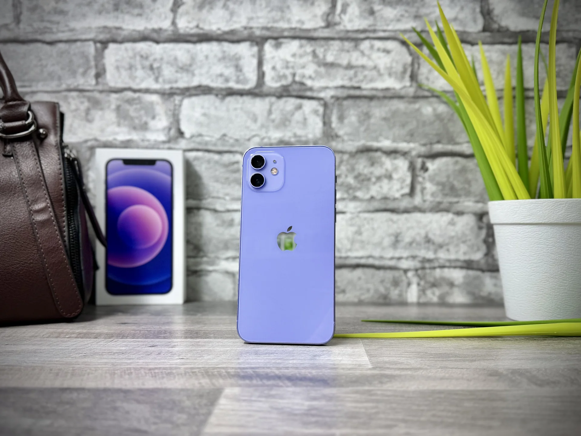 iPhone 12 256Gb Purple - миниатюра 4