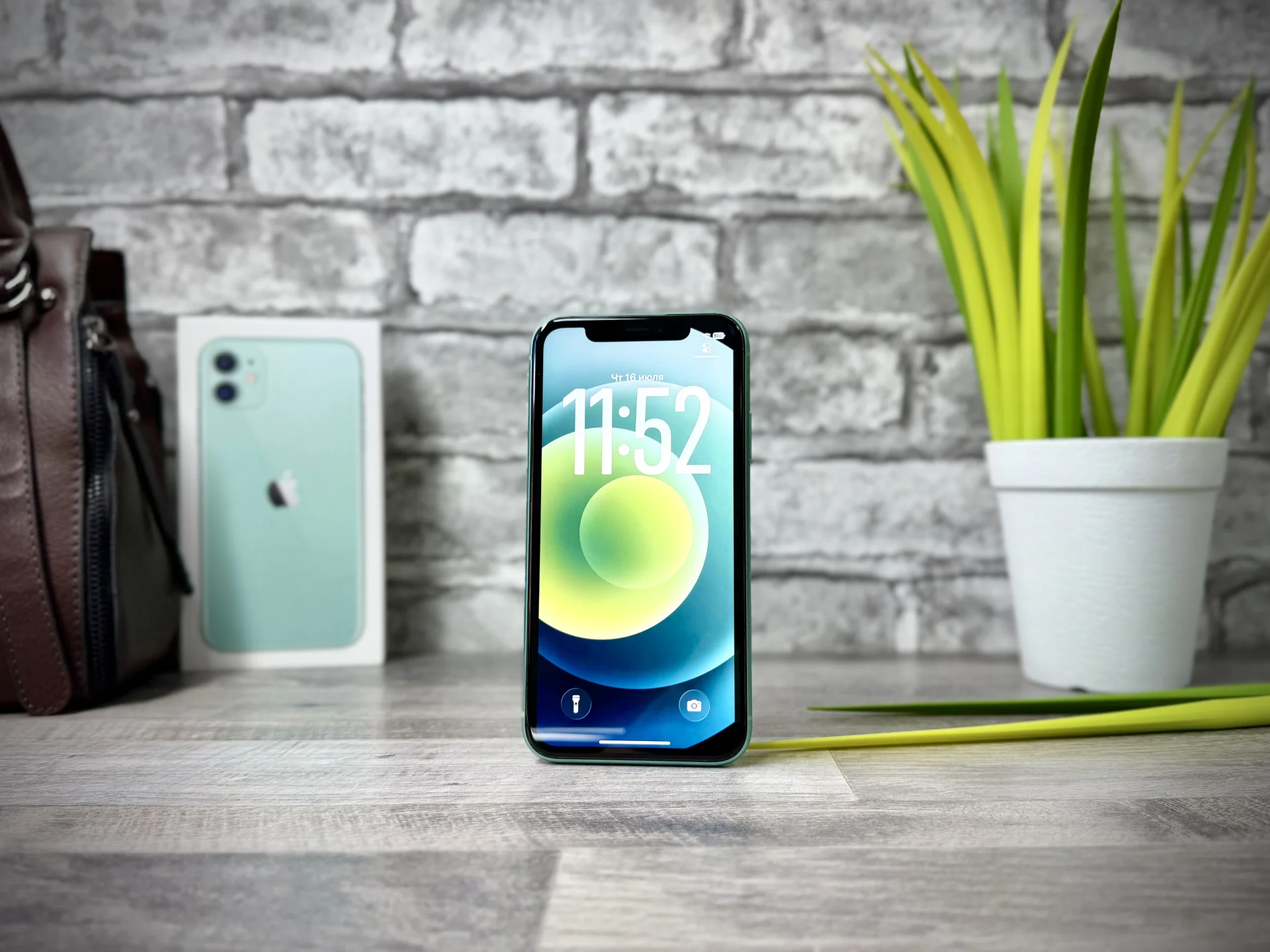 iPhone 11 128Gb Green - изображение 1