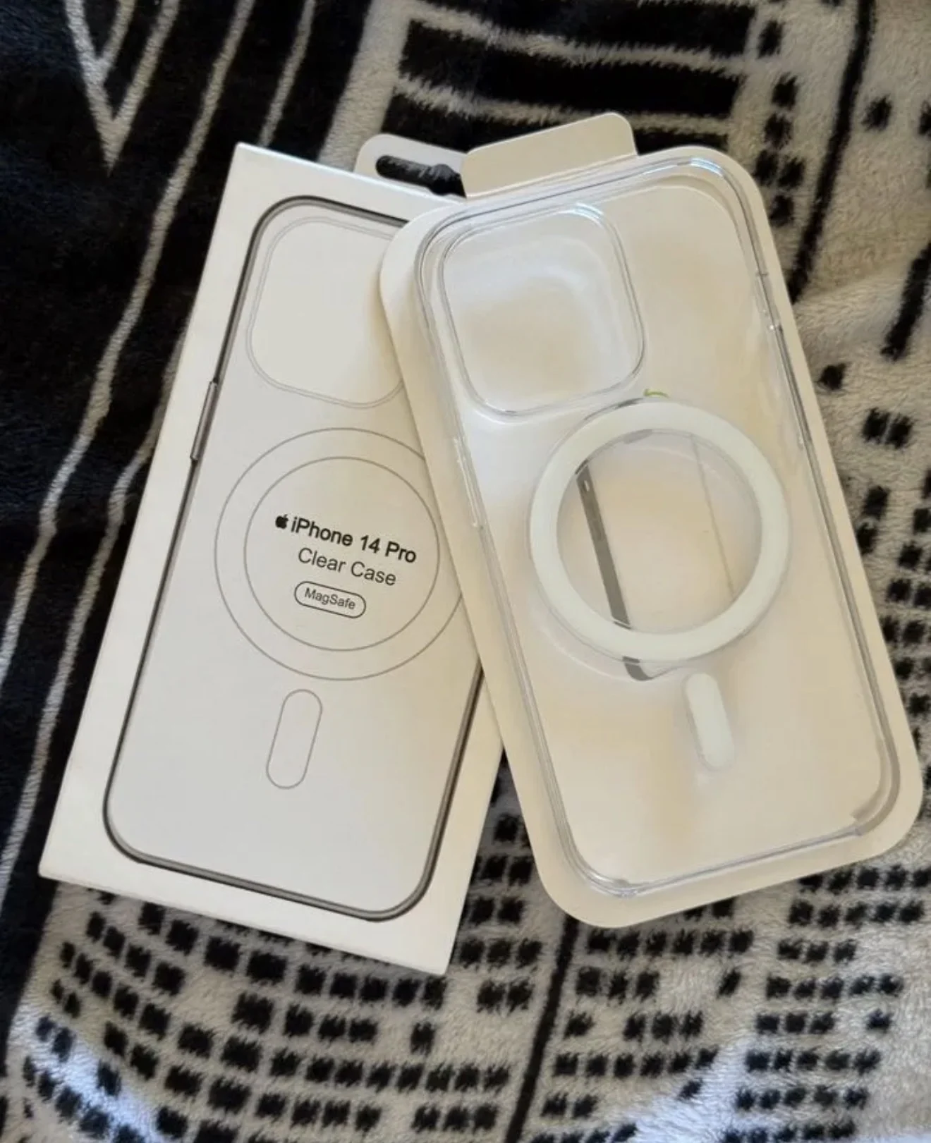 Чехол Apple clear case на iPhone 14 Pro magsafe