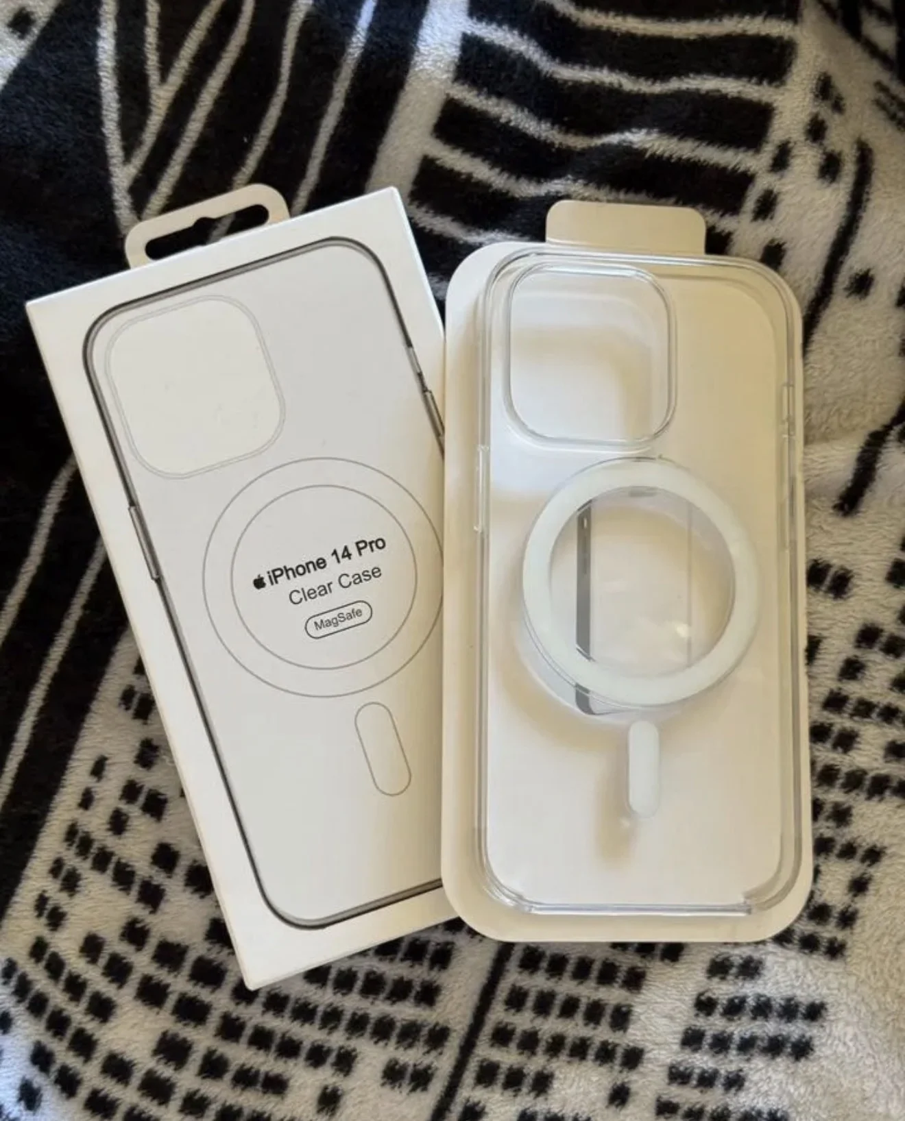 Чехол Apple clear case на iPhone 14 Pro magsafe - миниатюра 3