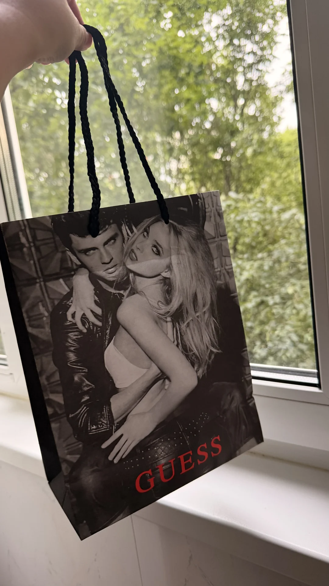 Пакет Guess - миниатюра 2