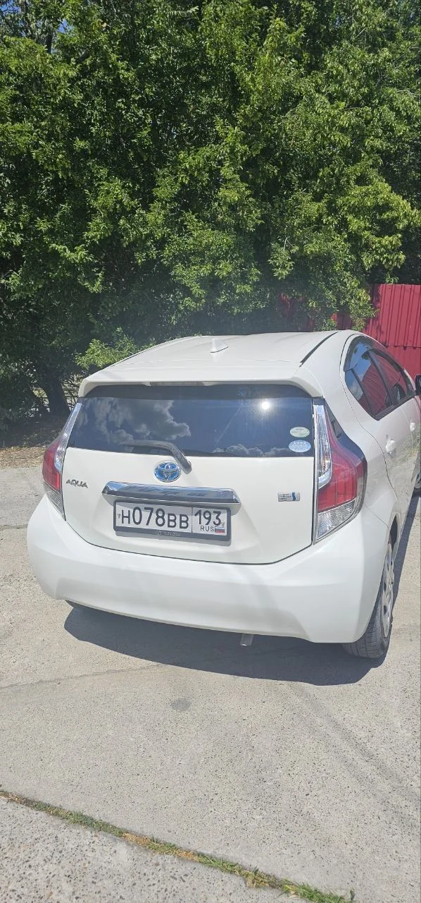 Toyota Aqua 1.5 Hybrid - миниатюра 3