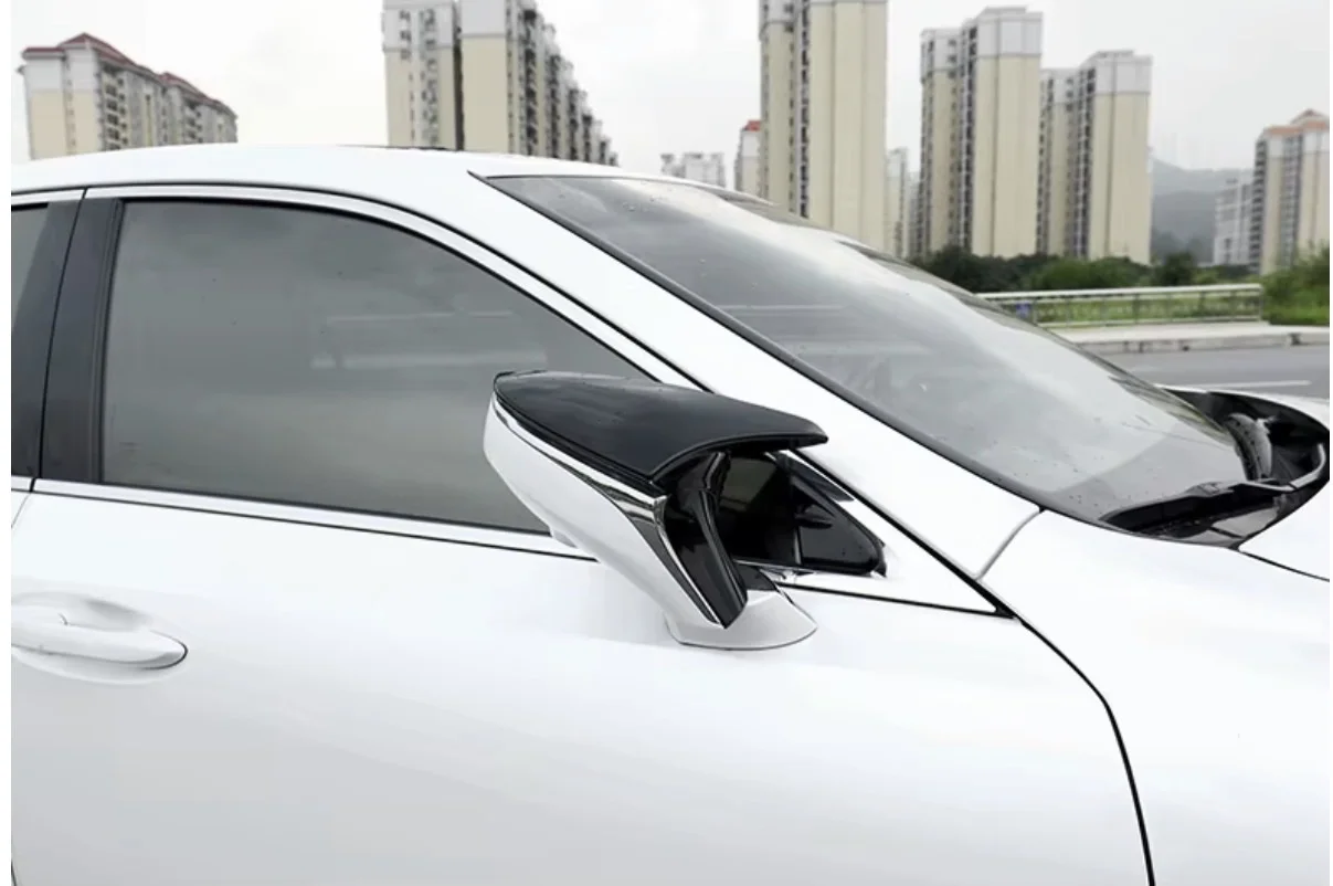 Автомобильные накладки на зеркала Lexus - миниатюра 2
