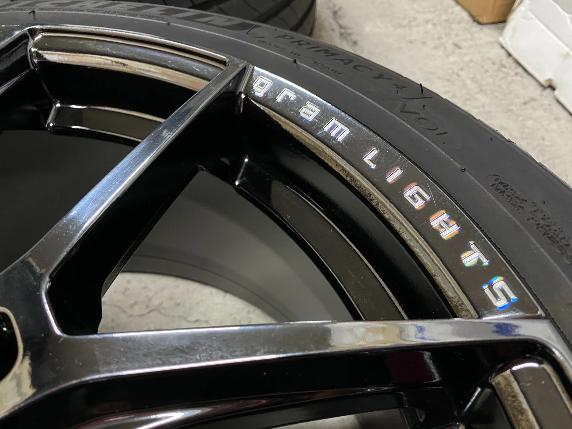 Rays GramLights 57FXZ 19'' 8,5J ET+38/8,5J ET+45 PCD 5*114.3 - миниатюра 3