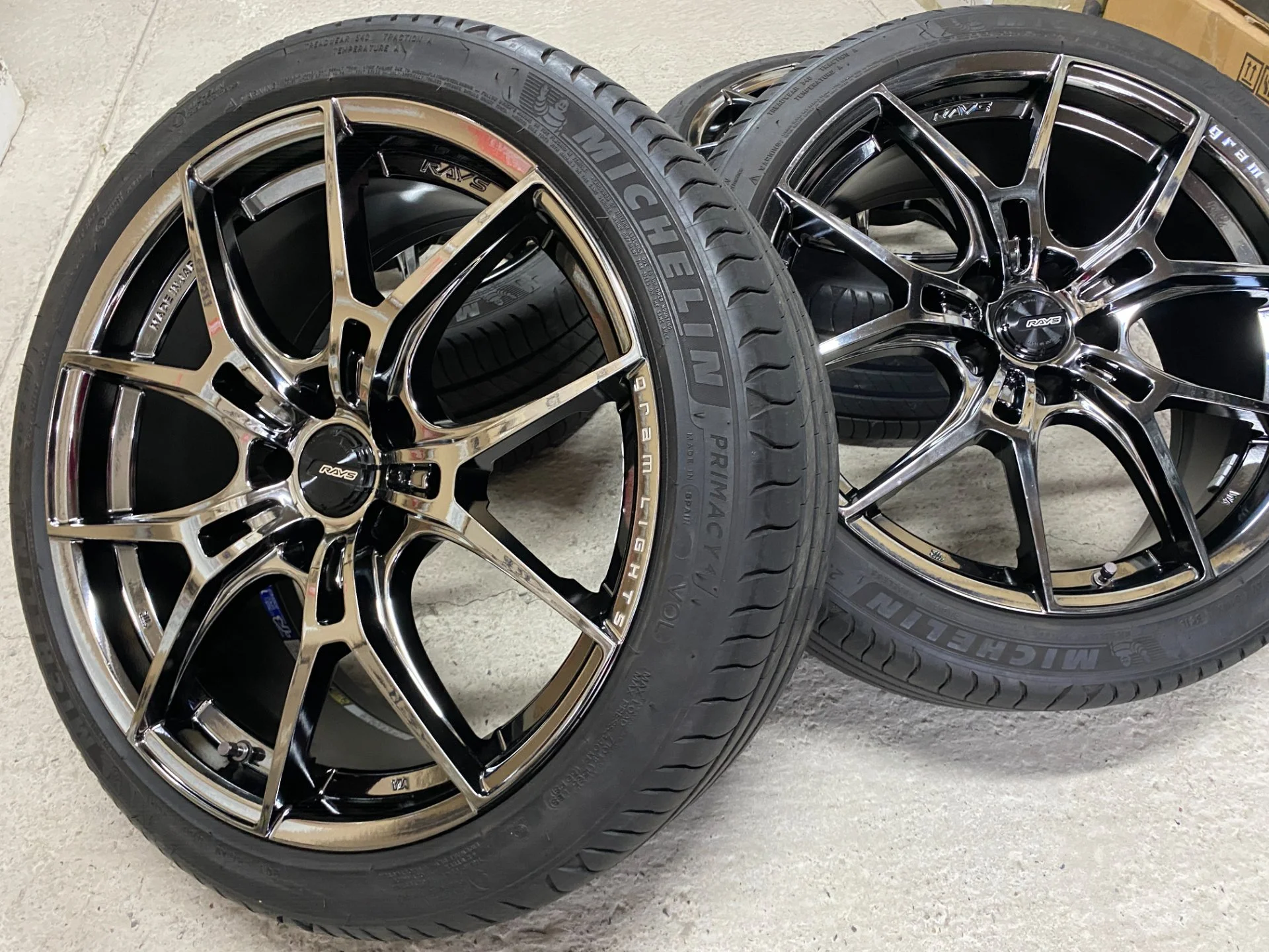 Rays GramLights 57FXZ 19'' 8,5J ET+38/8,5J ET+45 PCD 5*114.3 - миниатюра 6
