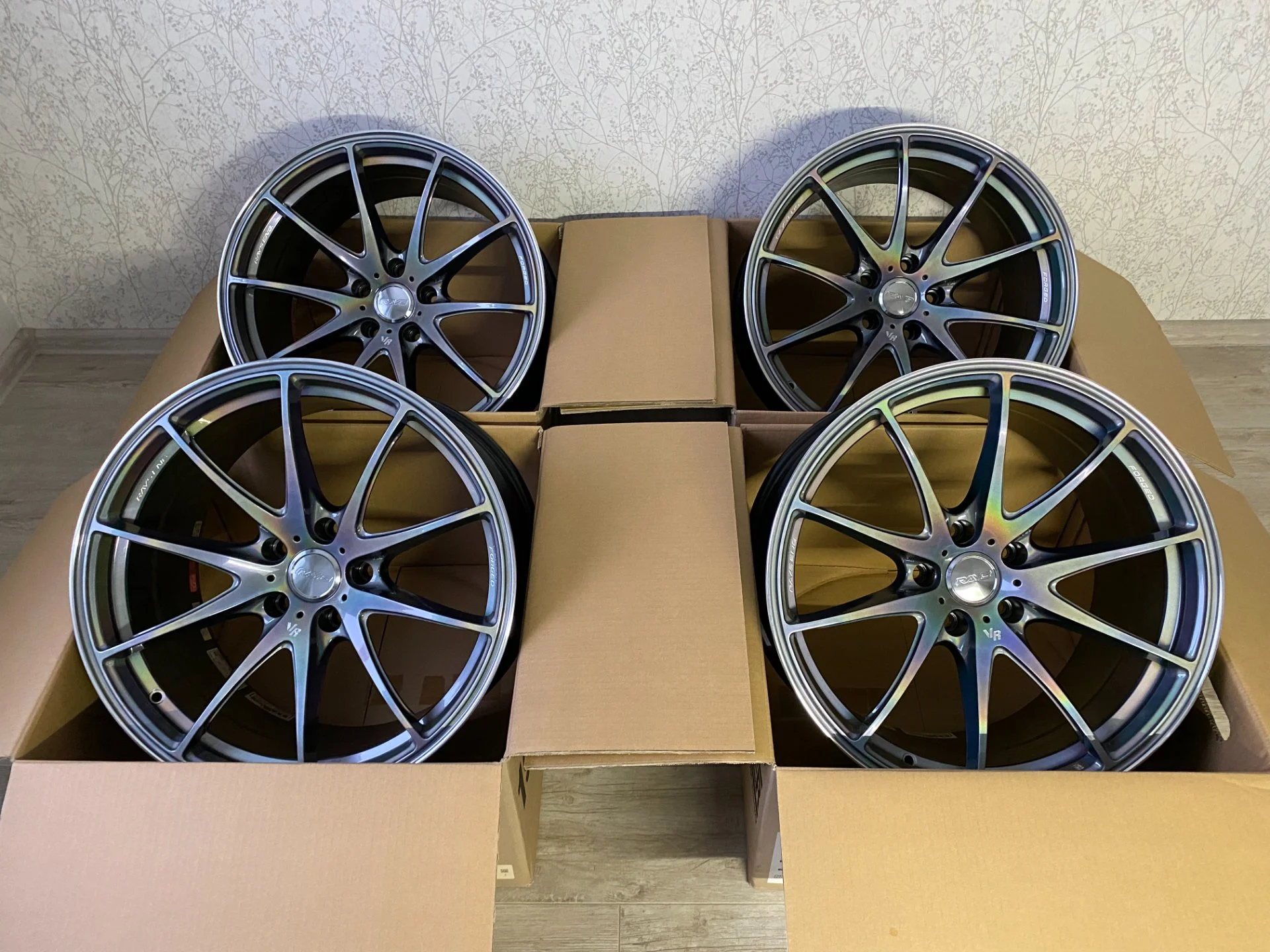 New Rays Volk Racing G25 19'' 10,5J +22 5*120 Face 4 Forged