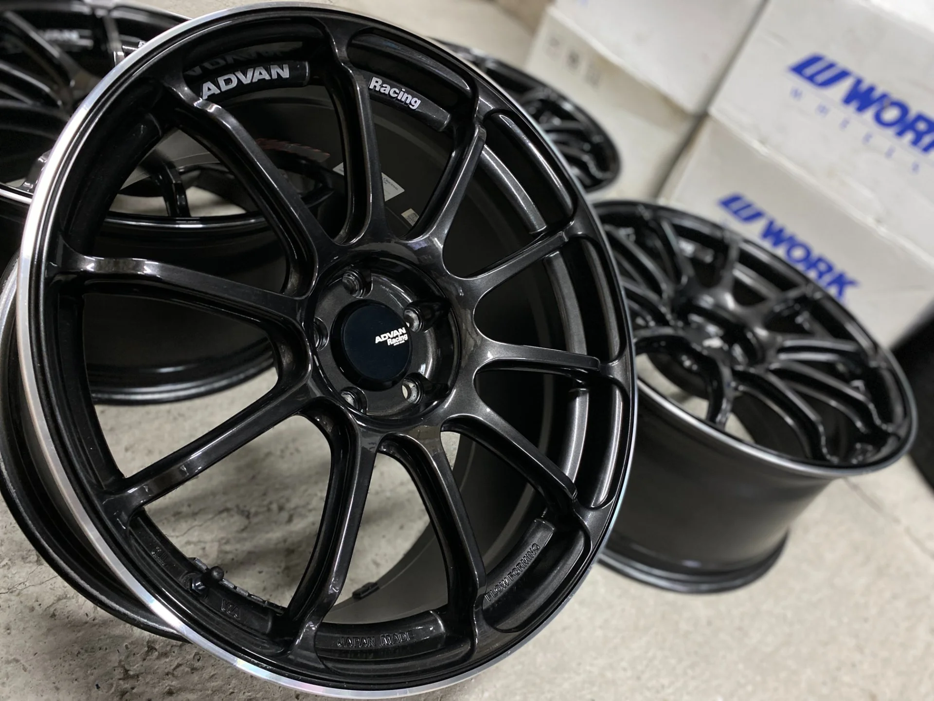 Yokohama Advan Racing RS3 RSIII 19'' 9.5J +38 5*112 GTR Face - миниатюра 4