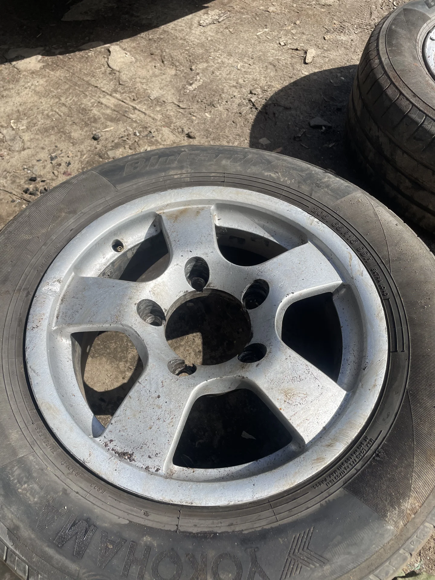 Литые диски r15 5x139.7 - миниатюра 3