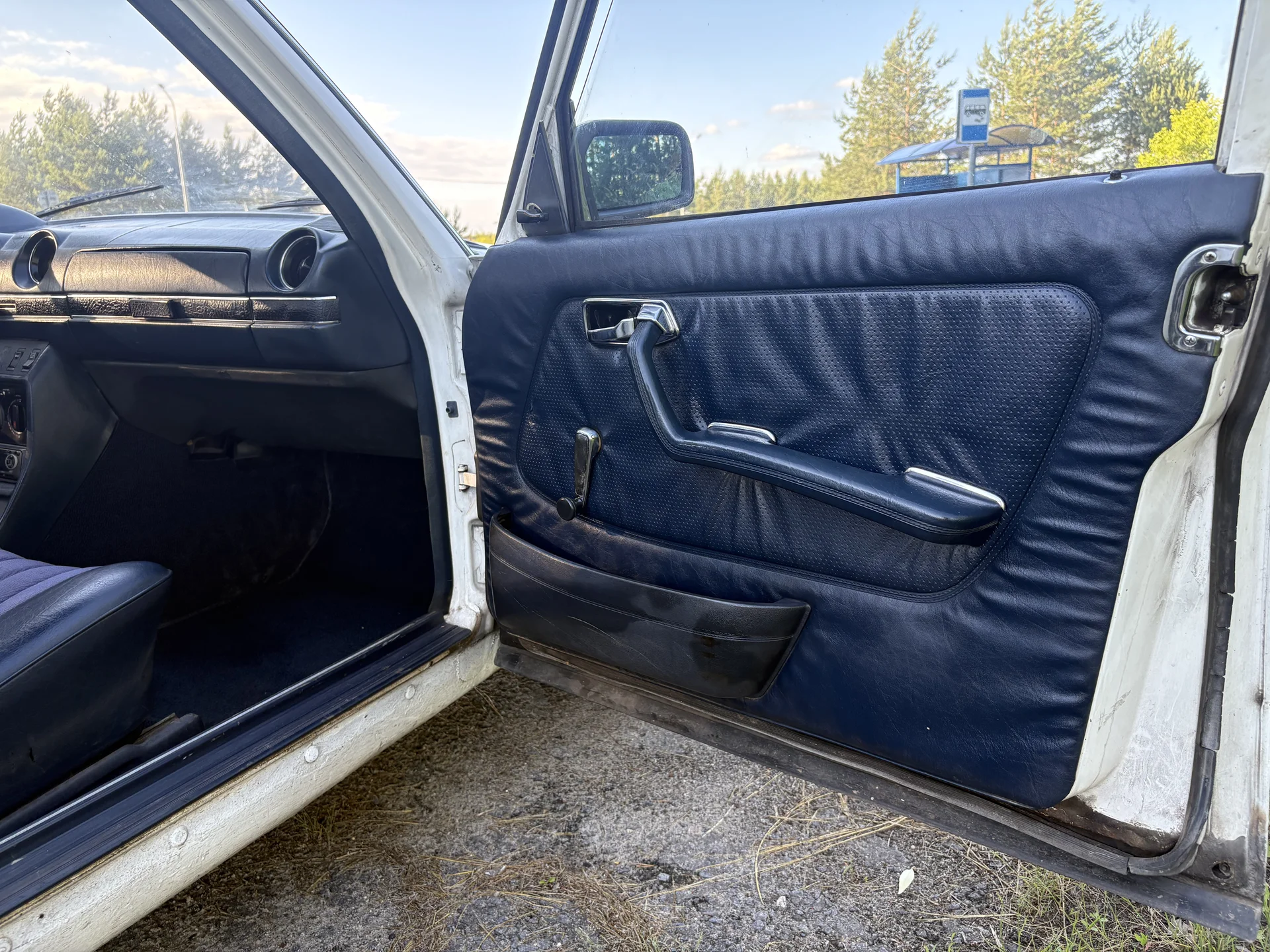 Mercedes W123 - миниатюра 10
