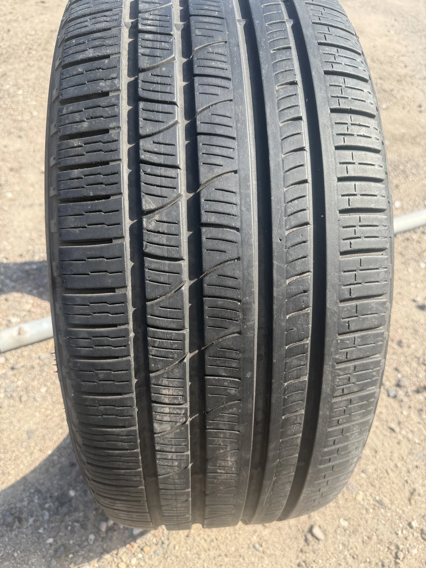 pirelli 275/40/22 - изображение 1