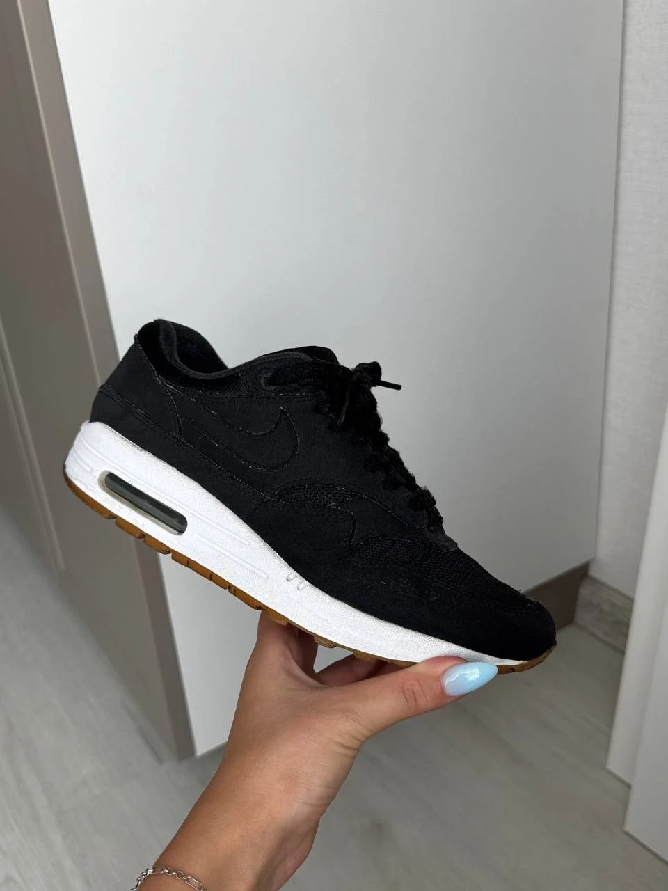 Кроссовки Nike air max 1 /7,5 US оригинал б/у, жен - миниатюра 4